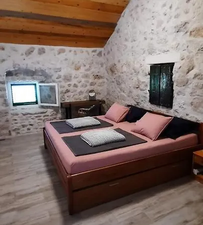 Mliko I Palenta