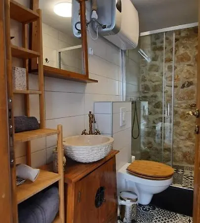 Mliko I Palenta Apartment *